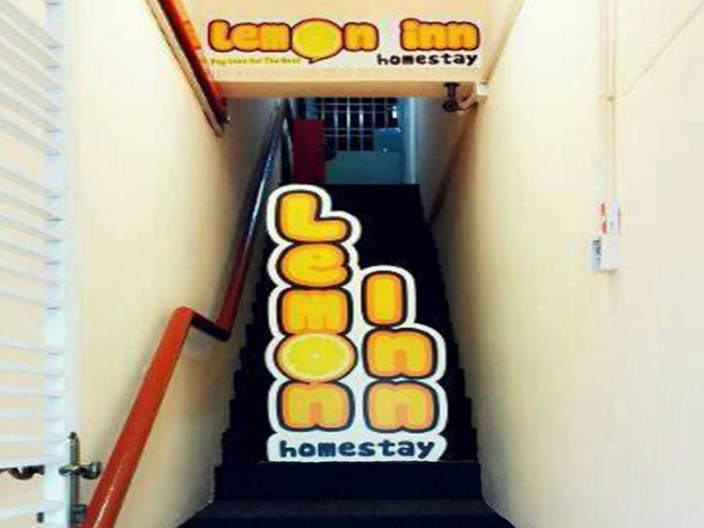 Lemon Inn Jelutong Bagian luar foto